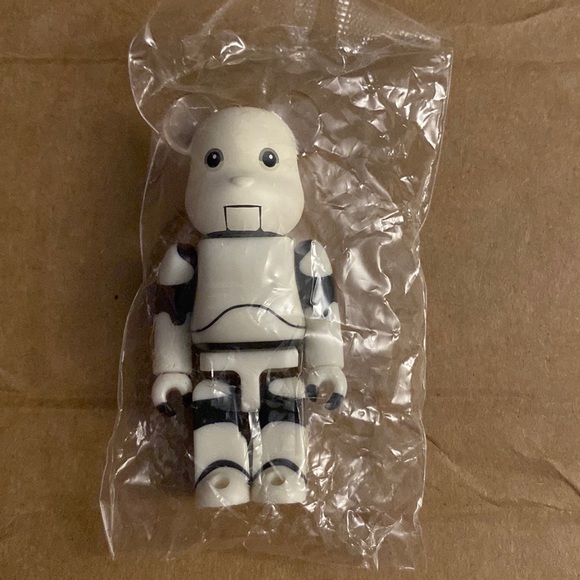 Medicom Series 44 Be@rbrick Junk Head Artist bearbrick - Picture 2 of 5